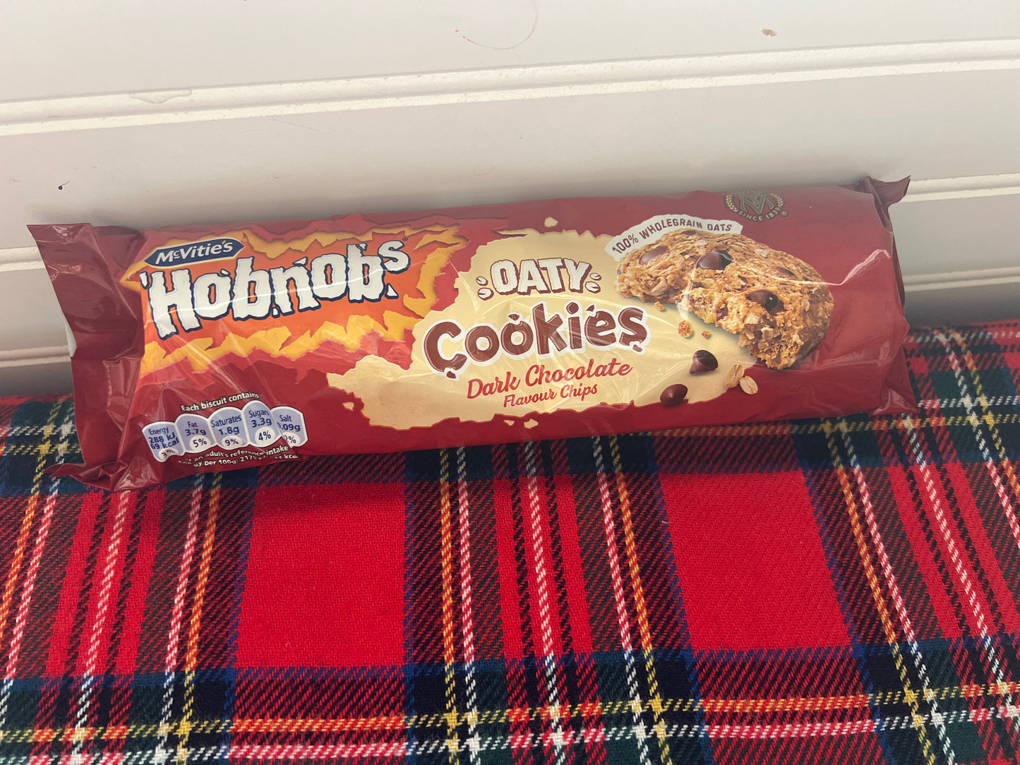 NEW!! Hobnobs Oaty Cookies